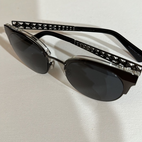 CHRISTIAN Dior Diorama Mini Round Cat Eye
Black Dark Gray Lens NEW - Picture 9 of 16